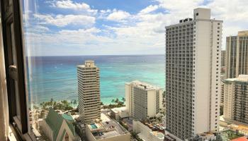 Photo of Waikiki Banyan