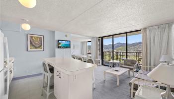 Waikiki Banyan condo # 2905 Mauka, Honolulu, Hawaii - photo 4 of 11