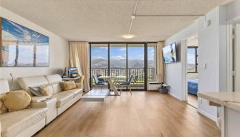 Waikiki Banyan condo # 3013, Honolulu, Hawaii - photo 4 of 17