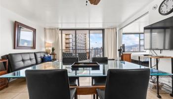 Waikiki Banyan condo # 3106, Honolulu, Hawaii - photo 4 of 18