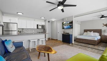 Waikiki Banyan condo # 3208 Mauka, Honolulu, Hawaii - photo 2 of 20