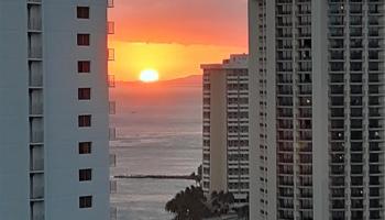 Waikiki Banyan condo # 3310, Honolulu, Hawaii - photo 6 of 25