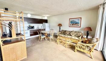 Waikiki Banyan condo # 3510, Honolulu, Hawaii - photo 4 of 15