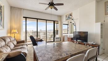 Waikiki Banyan condo # 3702-1 (Penthouse), Honolulu, Hawaii - photo 6 of 17