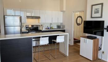 201 Ohua Ave Honolulu - Rental - photo 5 of 16