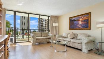Waikiki Banyan condo # 714, Honolulu, Hawaii - photo 3 of 20 Waikiki Banyan condo # 714, Honolulu, Hawaii - photo 3 of 20