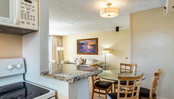 Waikiki Banyan condo # 714, Honolulu, Hawaii - photo 5 of 20