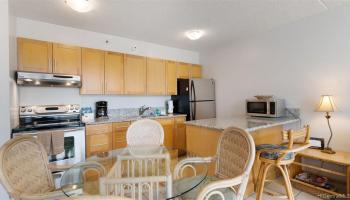 Waikiki Banyan condo # 807-1, Honolulu, Hawaii - photo 5 of 14