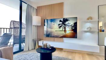 Waikiki Banyan condo # 901, Honolulu, Hawaii - photo 4 of 8