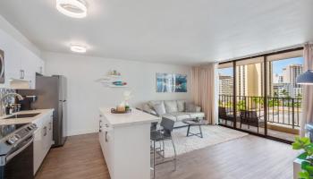 Waikiki Banyan condo # 906, Honolulu, Hawaii - photo 5 of 25