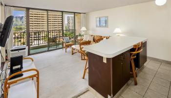 Waikiki Banyan condo # 909, Honolulu, Hawaii - photo 5 of 18
