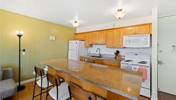 Waikiki Banyan condo # MAKAI 809, Honolulu, Hawaii - photo 2 of 25 Waikiki Banyan condo # MAKAI 809, Honolulu, Hawaii - photo 2 of 25