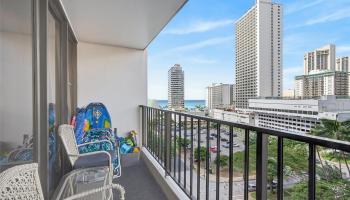 Waikiki Banyan condo # T1-1010, Honolulu, Hawaii - photo 6 of 25