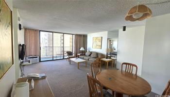 Waikiki Banyan condo # T1-2114, Honolulu, Hawaii - photo 5 of 15