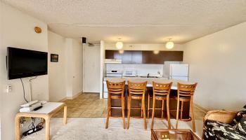 Waikiki Banyan condo # T1-3202, Honolulu, Hawaii - photo 5 of 16