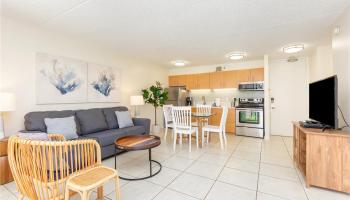 Waikiki Banyan condo # T2-908, Honolulu, Hawaii - photo 4 of 24