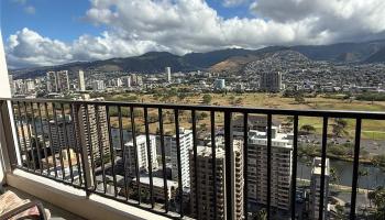 201 Ohua Ave Honolulu - Rental - photo 4 of 23