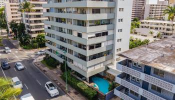 Bel-Aire The condo # 2C, Honolulu, Hawaii - photo 2 of 25 Bel-Aire The condo # 2C, Honolulu, Hawaii - photo 2 of 25