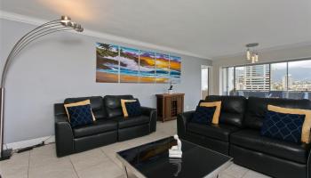 Bel-Aire The condo # 8A, Honolulu, Hawaii - photo 3 of 18