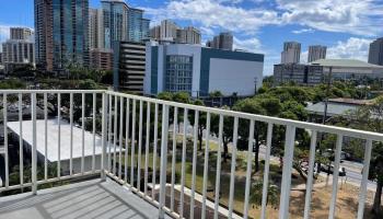 Lime Tree condo # 601, Honolulu, Hawaii - photo 4 of 14