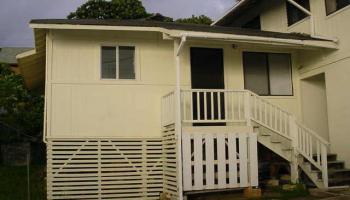 2018 Iholena St Kamehameha Heights, Honolulu home - photo 3 of 8 2018 Iholena St Kamehameha Heights, Honolulu home - photo 3 of 8