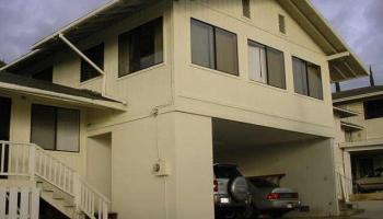 2018 Iholena St Kamehameha Heights, Honolulu home - photo 4 of 8 2018 Iholena St Kamehameha Heights, Honolulu home - photo 4 of 8