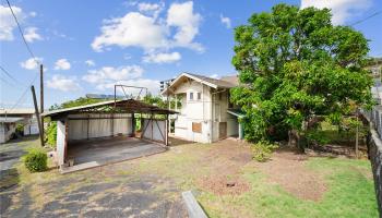2023  Houghtailing Street Kamehameha Heights, Honolulu home - photo 2 of 19