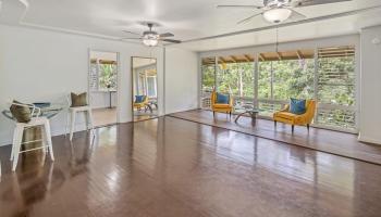 2023  Round Top Drive Makiki Heights, Honolulu home - photo 3 of 25