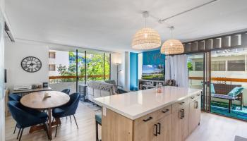 Ala Wai Mansion condo # 304, Honolulu, Hawaii - photo 2 of 25