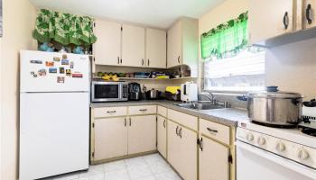 Kalihi Gardens condo # B314, Honolulu, Hawaii - photo 4 of 13