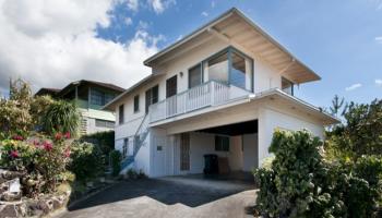 2037 Liliha St Nuuanu-lower, Honolulu home - photo 1 of 10 2037 Liliha St Nuuanu-lower, Honolulu home - photo 1 of 10