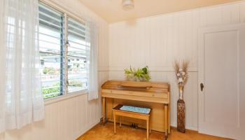 2037 Liliha St Nuuanu-lower, Honolulu home - photo 5 of 10