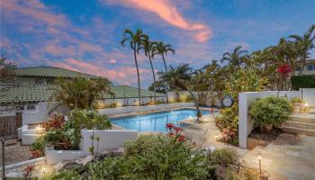 2039  Laukahi Street Waialae Iki, Diamond Head home - photo 2 of 24