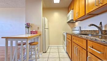 2040 Nuuanu condo # 703, Honolulu, Hawaii - photo 6 of 25