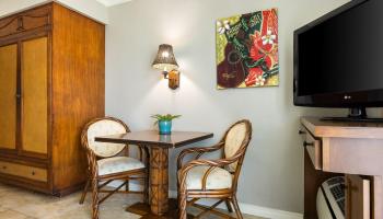 Luana Waikiki condo # 1004, Honolulu, Hawaii - photo 6 of 25