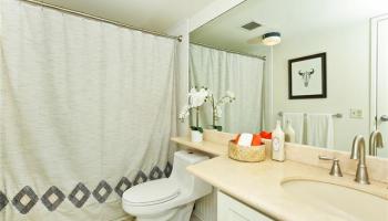 Nuuanu Parkside condo # 1503, Honolulu, Hawaii - photo 5 of 10