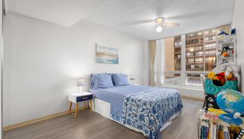 Nuuanu Parkside condo # 501, Honolulu, Hawaii - photo 6 of 25