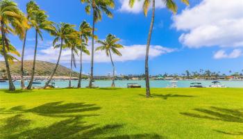 205 Koko Isle Circle townhouse # 403, Honolulu, Hawaii - photo 1 of 25