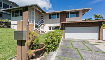 2055 Leiloke Drive Makiki Heights, Honolulu home - photo 1 of 24 2055 Leiloke Drive Makiki Heights, Honolulu home - photo 1 of 24