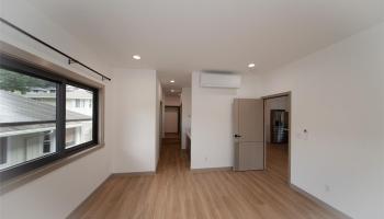 2056 10th Ave Honolulu - Rental - photo 6 of 10