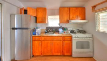206 Madeira Street Honolulu - Rental - photo 3 of 9 206 Madeira Street Honolulu - Rental - photo 3 of 9