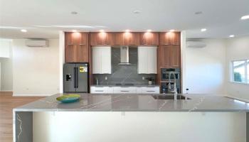 2067  Laukahi Street Waialae Iki, Diamond Head home - photo 6 of 24