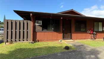 2069 California Ave townhouse # 17B, Wahiawa, Hawaii - photo 1 of 25