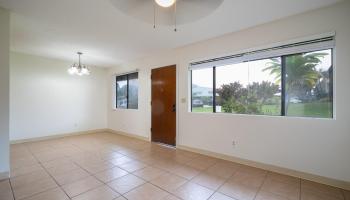 2069 California Ave Wahiawa - Rental - photo 5 of 19