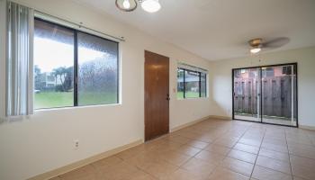 2069 California Ave Wahiawa - Rental - photo 6 of 19