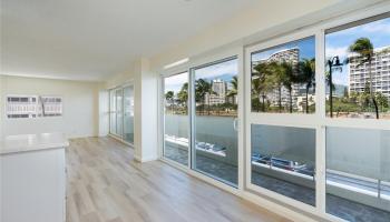 2085 Ala Wai Blvd Honolulu - Rental - photo 1 of 24