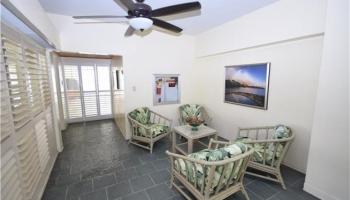 Twin Towers The condo # 31, Honolulu, Hawaii - photo 4 of 10