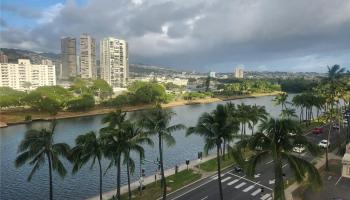 2085 Ala Wai Blvd Honolulu - Rental - photo 2 of 6