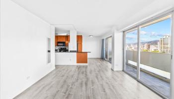 Twin Towers The condo # B113, Honolulu, Hawaii - photo 3 of 23