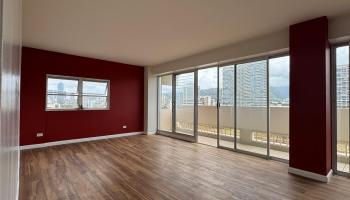 2085 Ala Wai Blvd Honolulu - Rental - photo 2 of 23